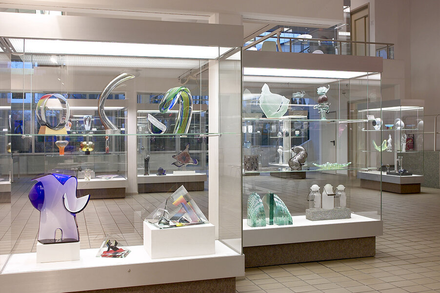 Foto: Chr. Ruhlig, Paderborn/Archiv Glasmuseum